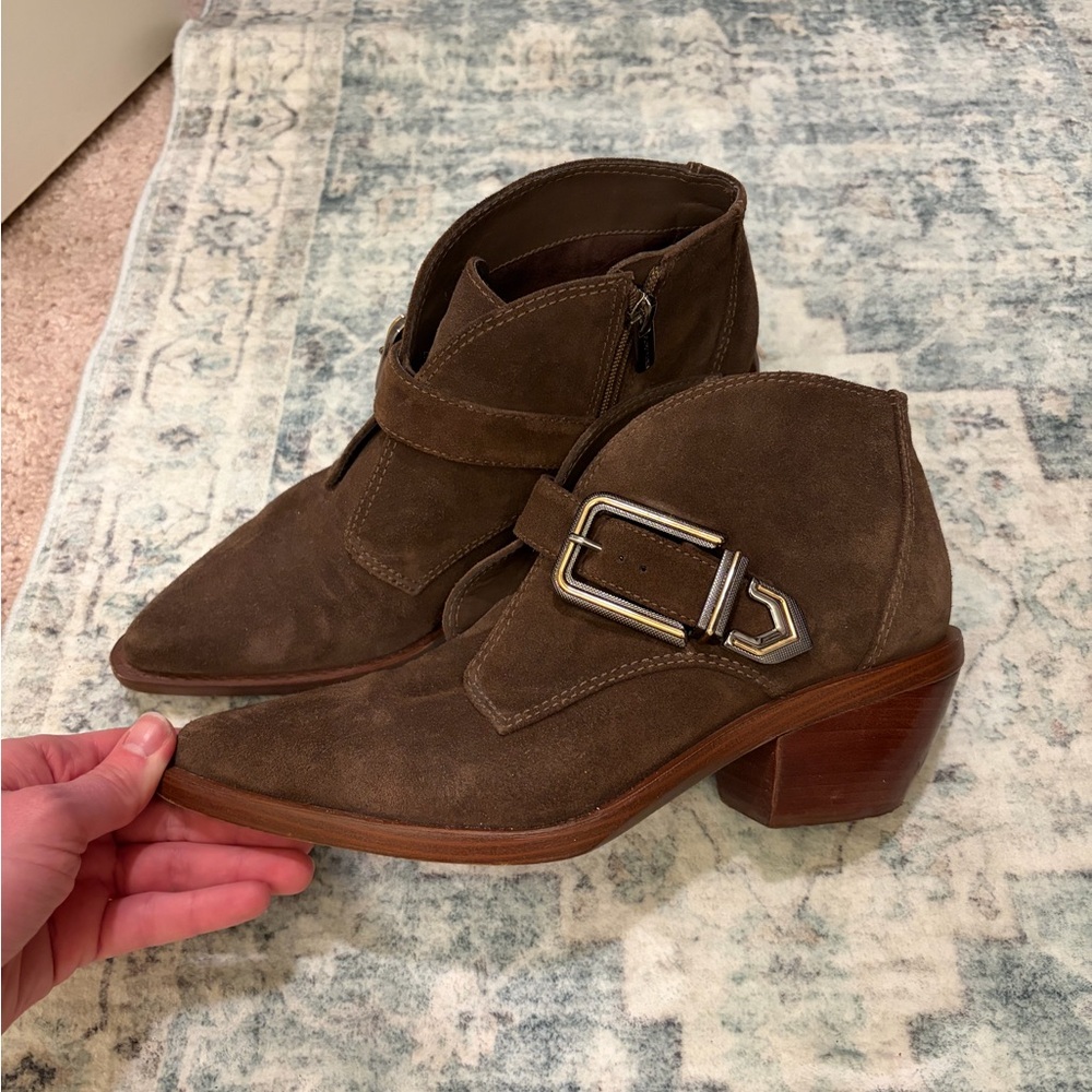 Dolce Vita Ashena Brown/Olive Ankle Boots